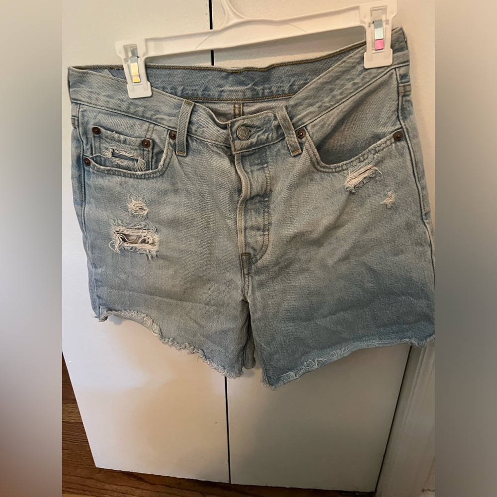 LEVIS denim shorts 501